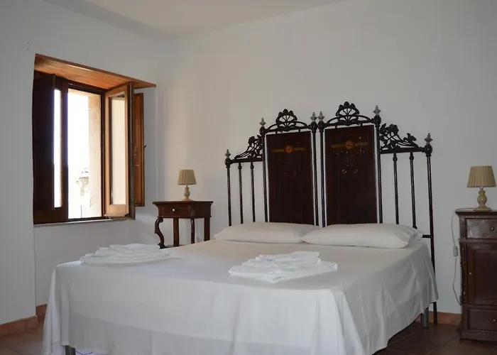 Dieci Tornesi Montalbano Elicona