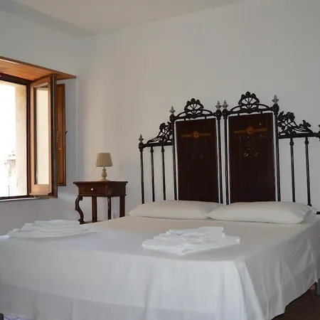 Dieci Tornesi Montalbano Elicona